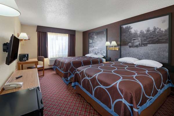  - Super 8 Hotel Fountain - I-25, Exit 128