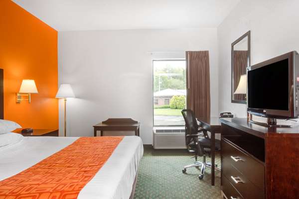  - Howard Johnson Express Inn Beckley