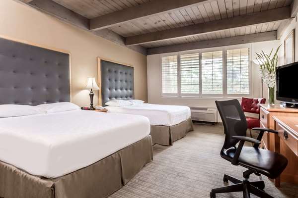  - Days Inn Davis - I-80, Exit 75