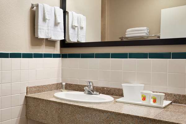  - Super 8 Motel Downtown McAllen