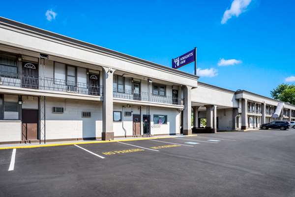 Exterior view - Knights Inn Trevose - I-276, Exit 351 & 352