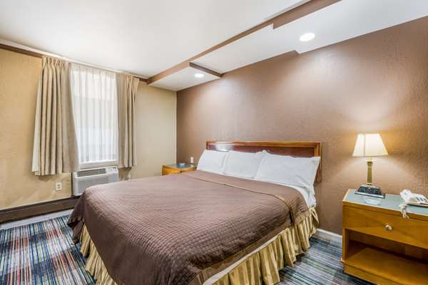  - Knights Inn Trevose - I-276, Exit 351 & 352