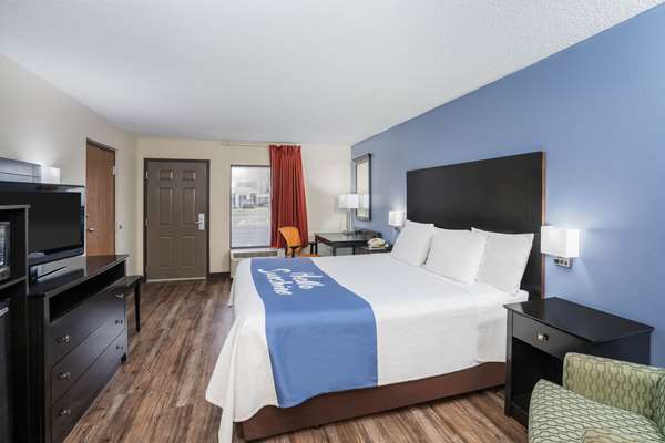  - Days Inn North Clarksville - I-24, Exit 4
