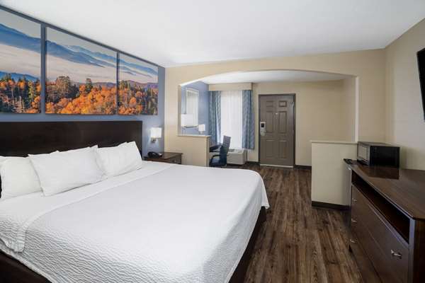  - Days Inn North Clarksville - I-24, Exit 4
