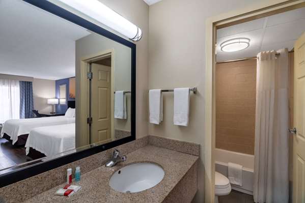  - Days Inn North Clarksville - I-24, Exit 4