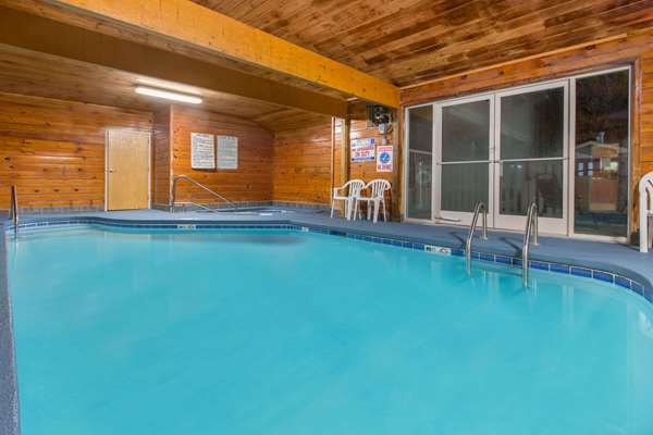 Pool - Ramada Limited Hotel Maggie Valley