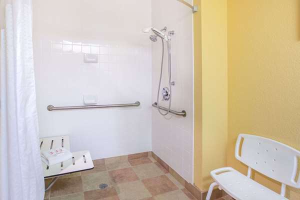  - Ramada Limited Hotel Maggie Valley