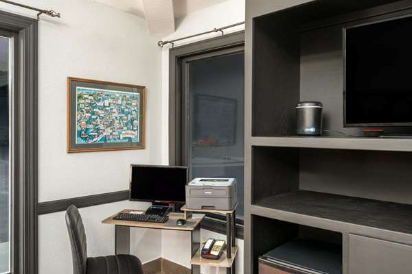 Conference Area - Ramada Limited Hotel Maggie Valley