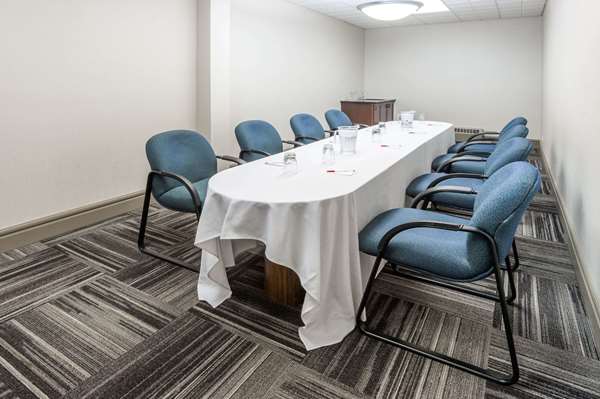  - Ramada Inn Edmonton South