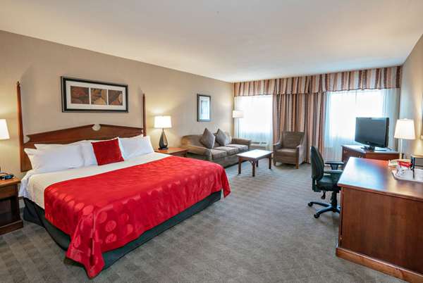  - Ramada Hotel Kelowna