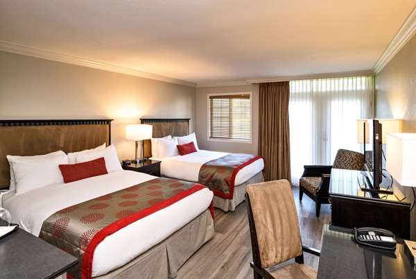  - Ramada Hotel & Suites Penticton