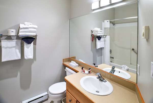  - Ramada Hotel & Suites Penticton