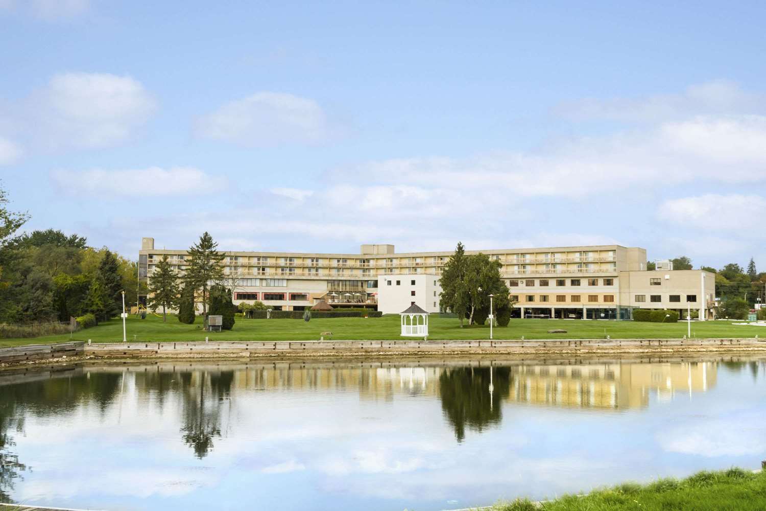 Travelodge Hotel Belleville Ontario Canada Travelodge Belleville, ON - See Discounts