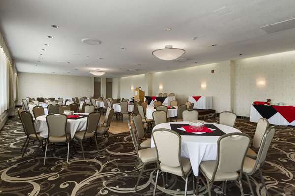  - Ramada Hotel Harbourview Belleville