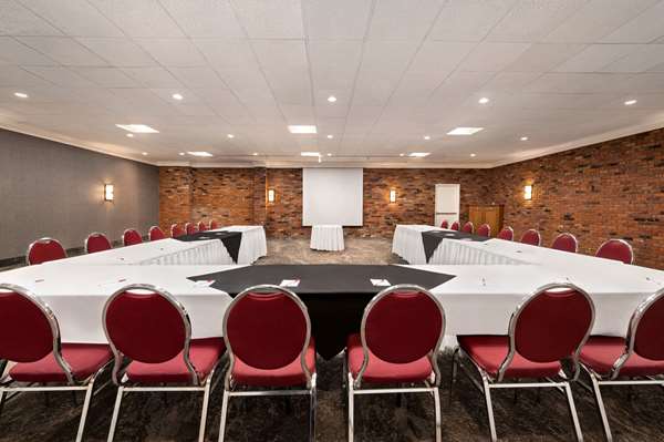  - Ramada Inn & Conference Centre Cornwall