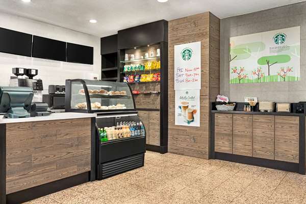 Restaurant - Ramada Plaza Hotel Niagara Falls