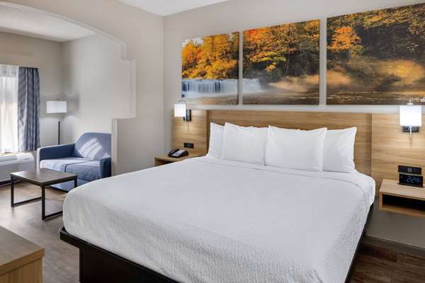  - Days Inn at Jackson