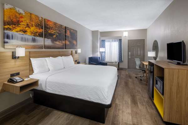  - Days Inn at Jackson