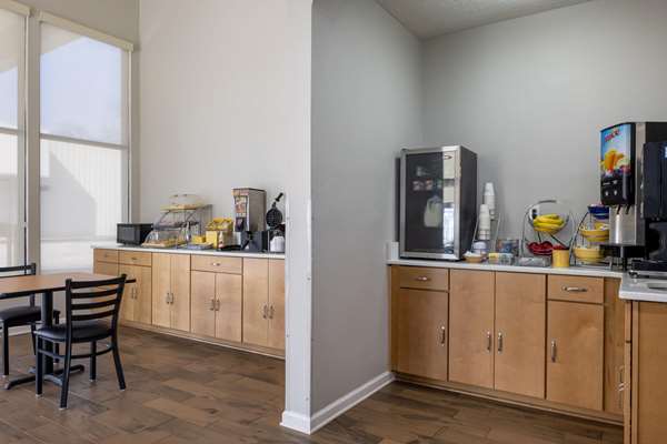  - Days Inn at Jackson