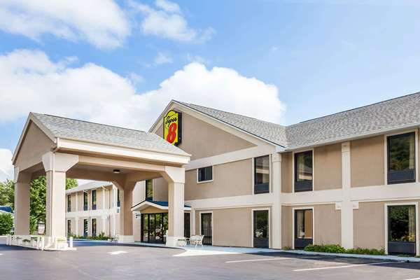 Exterior view - Super 8 Motel Erwin - I-26, Exit 37