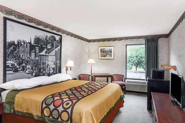  - Super 8 Motel Erwin - I-26, Exit 37