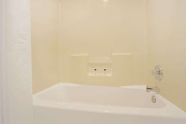  - Ramada Limited Hotel Draper - I-15, Exit 291