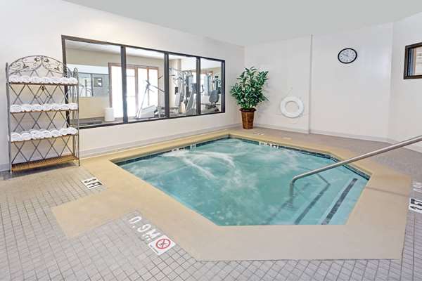 Pool - Wingate by Wyndham Gwinnett Mall Duluth - I-85, Exit 104