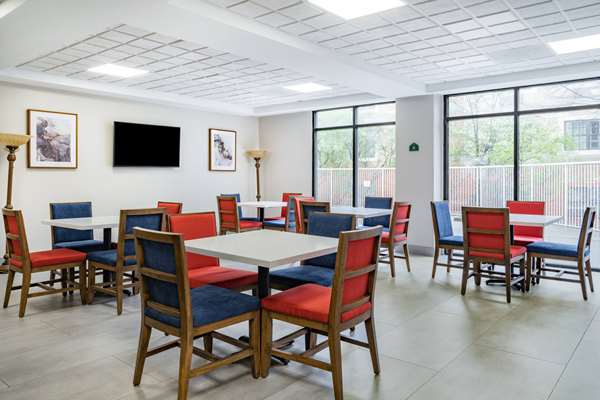  - Wingate by Wyndham Gwinnett Mall Duluth - I-85, Exit 104