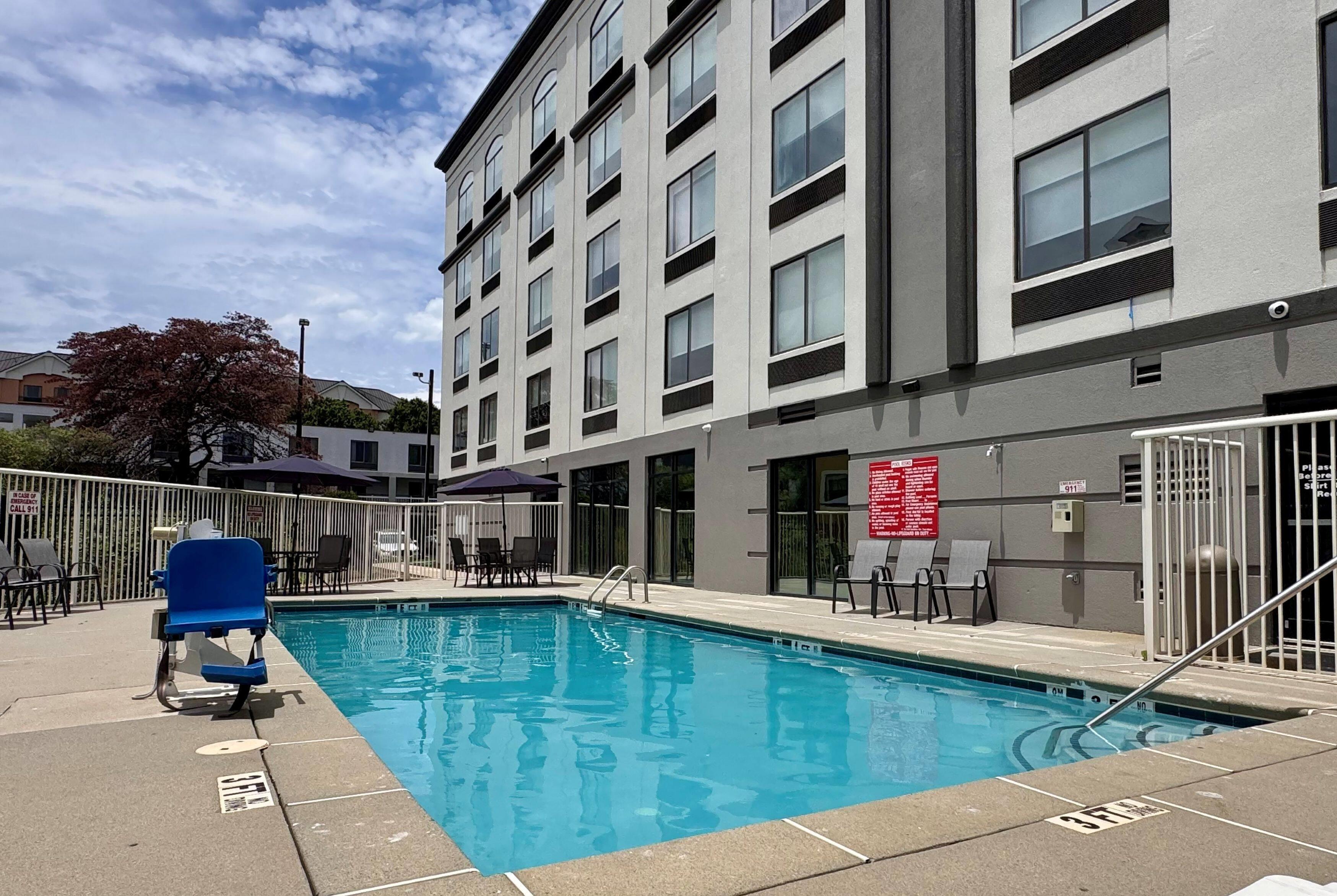Pool | Wingate by Wyndham Atlanta-Duluth