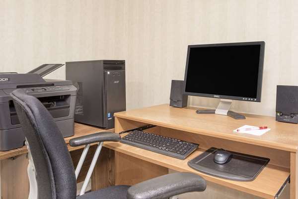 Conference Area - Ramada Inn Waterfront Hancock