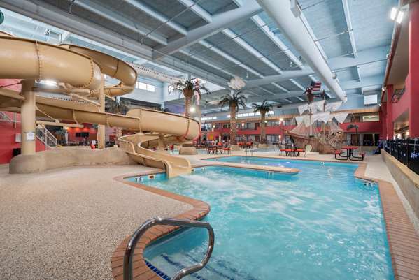 Pool - Ramada Hotel & Suites Sioux Falls Airport - I-29, Exit 81