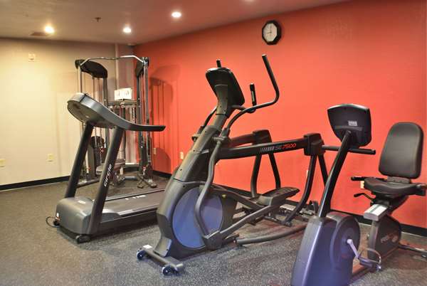 Fitness/ Exercise Room - Ramada Hotel & Suites Sioux Falls Airport - I-29, Exit 81
