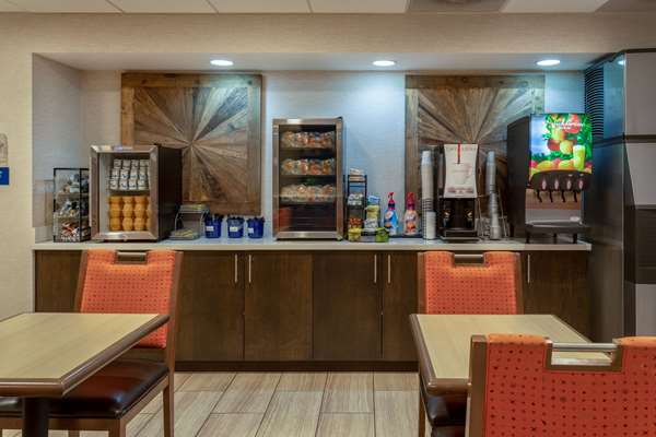  - Days Inn Airport Denver