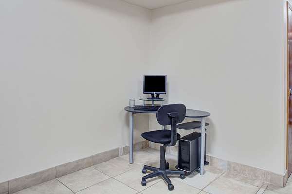 Conference Area - Super 8 Motel Knoxville - I-40, Exit 398