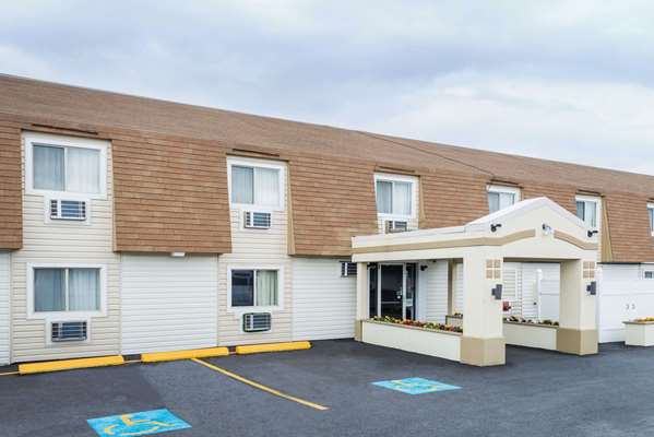 Exterior view - Super 8 Motel Bangor - I-95, Exit 182B