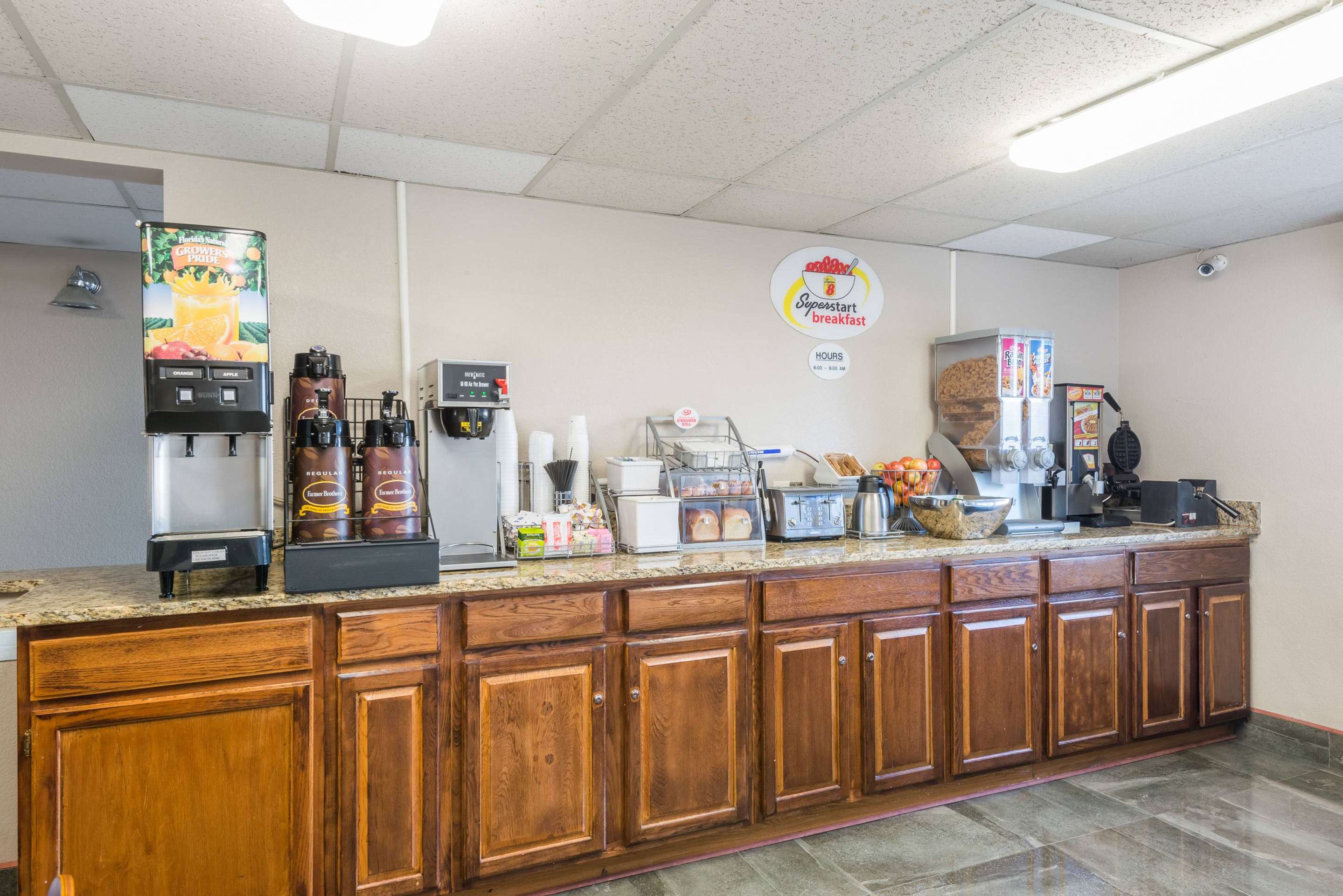 Property amenity | Super 8 by Wyndham Henderson North East Denver