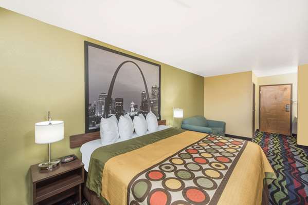  - Super 8 Hotel Farmington