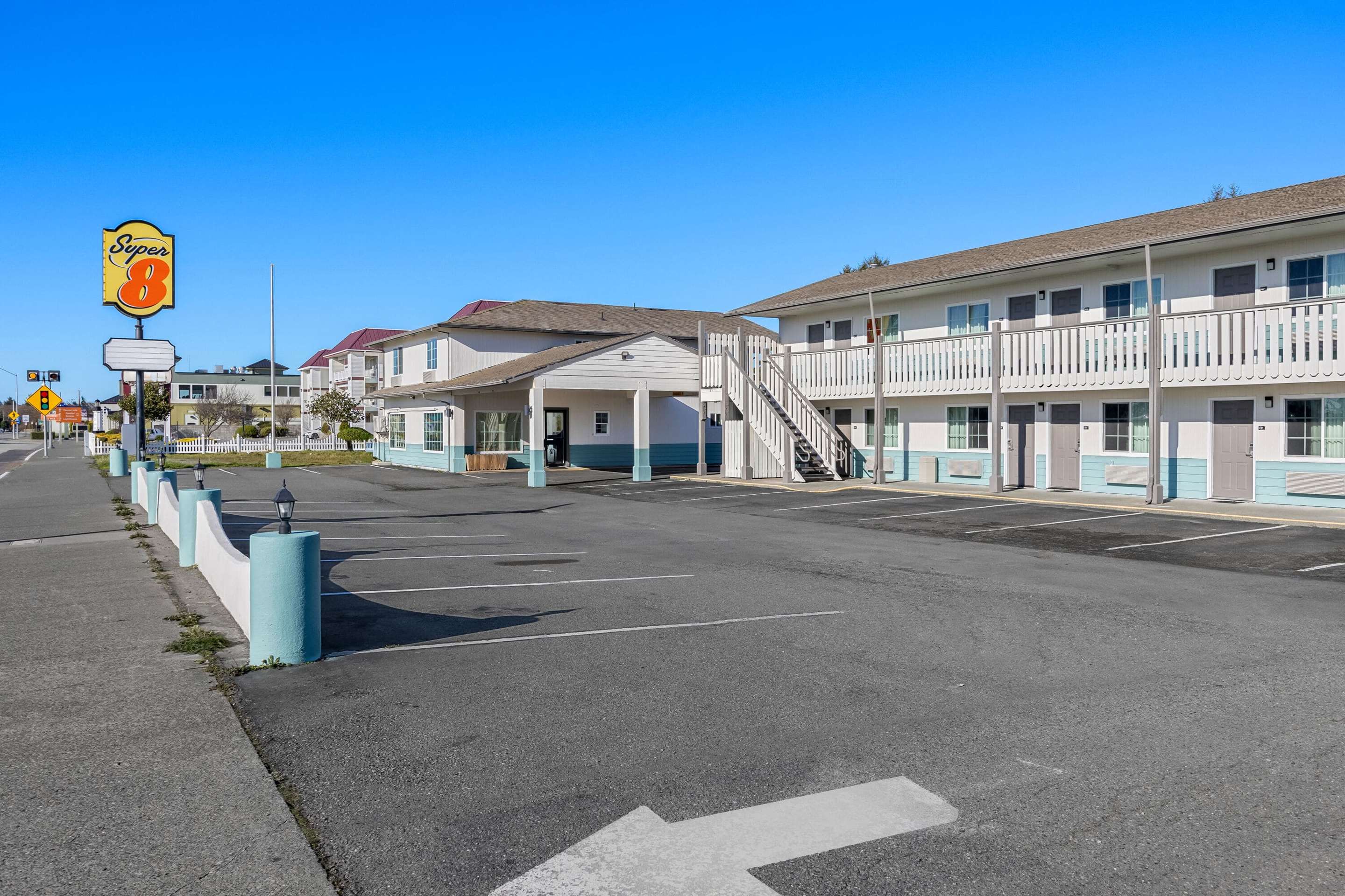 Exterior | Super 8 by Wyndham Crescent City