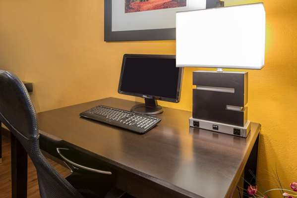 Conference Area - Super 8 Hotel Portsmouth