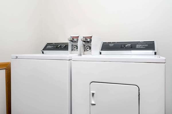 Amenities - Super 8 Hotel Sparta - I-90, Exit 25