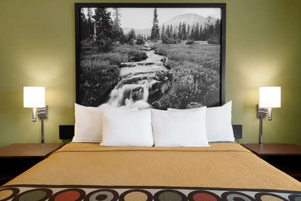  - Super 8 Hotel South Jordan - I-15, Exit 293