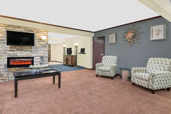  - Travelodge Lima - I-75, Exit 125