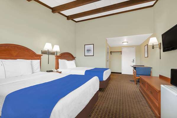 - Travelodge Lima - I-75, Exit 125