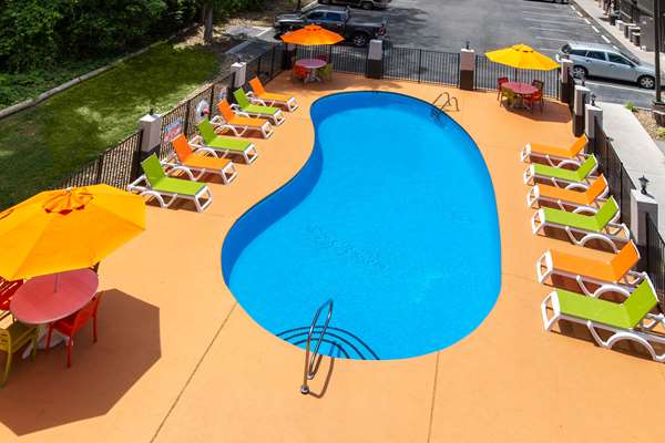 Pool - Super 8 Motel Emert Pigeon Forge