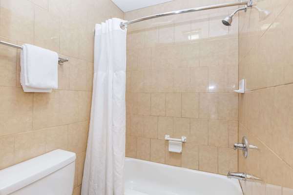  - Travelodge Sylmar - I-210, Exit 2