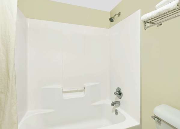  - Super 8 Motel Byron - I-75, Exit 149