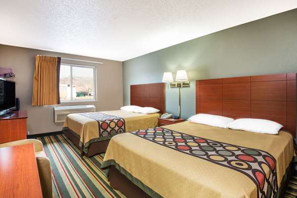  - Super 8 Hotel Clearfield - I-80, Exit 120