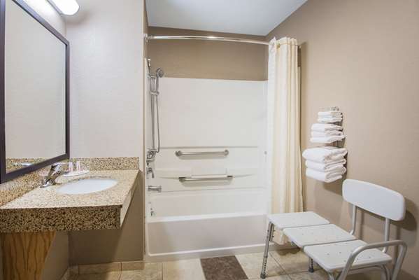  - Super 8 Hotel Clearfield - I-80, Exit 120