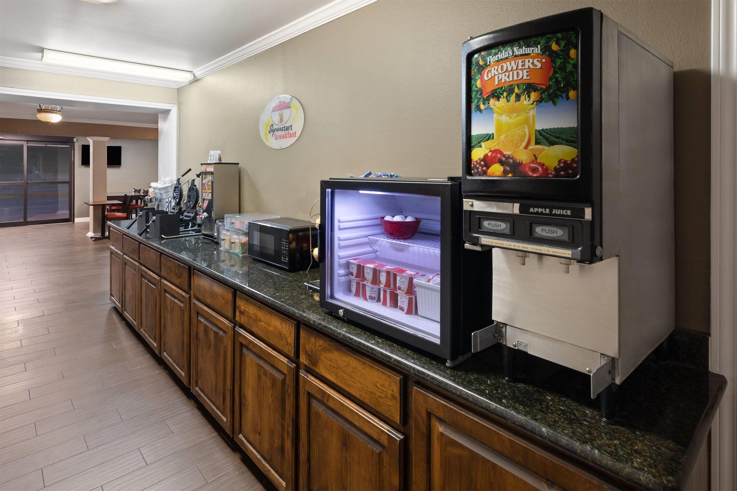 Property amenity | Super 8 by Wyndham Temple