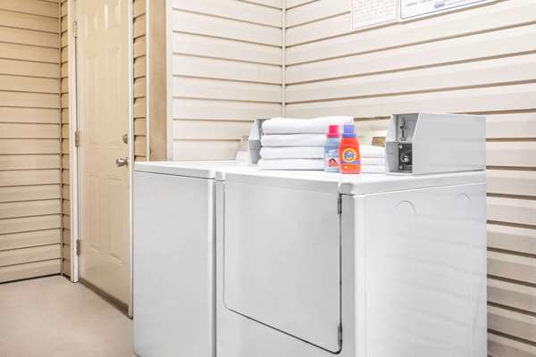  - Super 8 Motel Madison